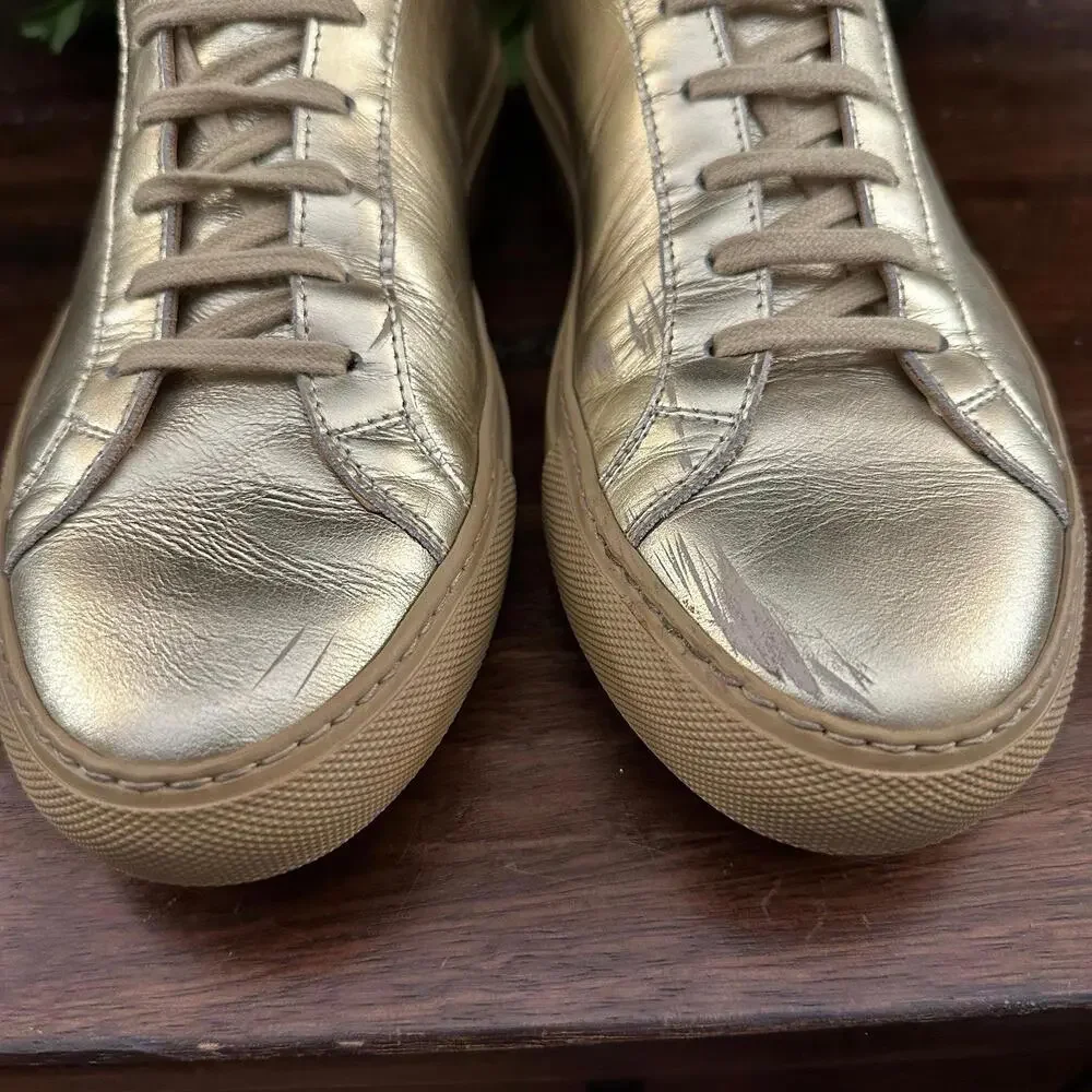 Common Projects woman by